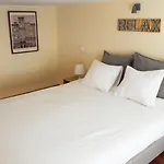 Studio 312 New Kitchen & Free Parking Διαμέρισμα