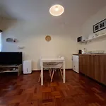 Apartment 312 New Kitchen & Free Parking *