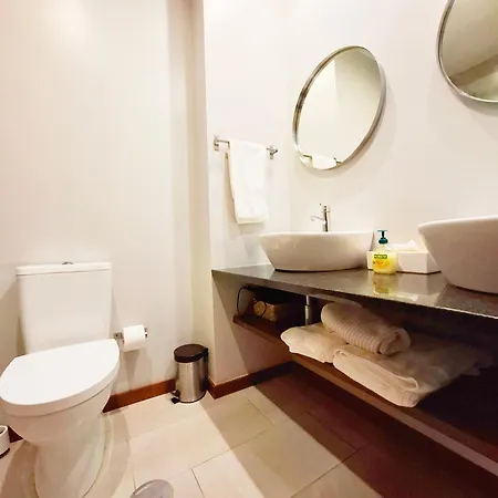 312 - With Free Parking Apartamento