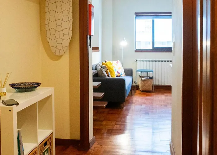 312 - With Free Parking Oporto